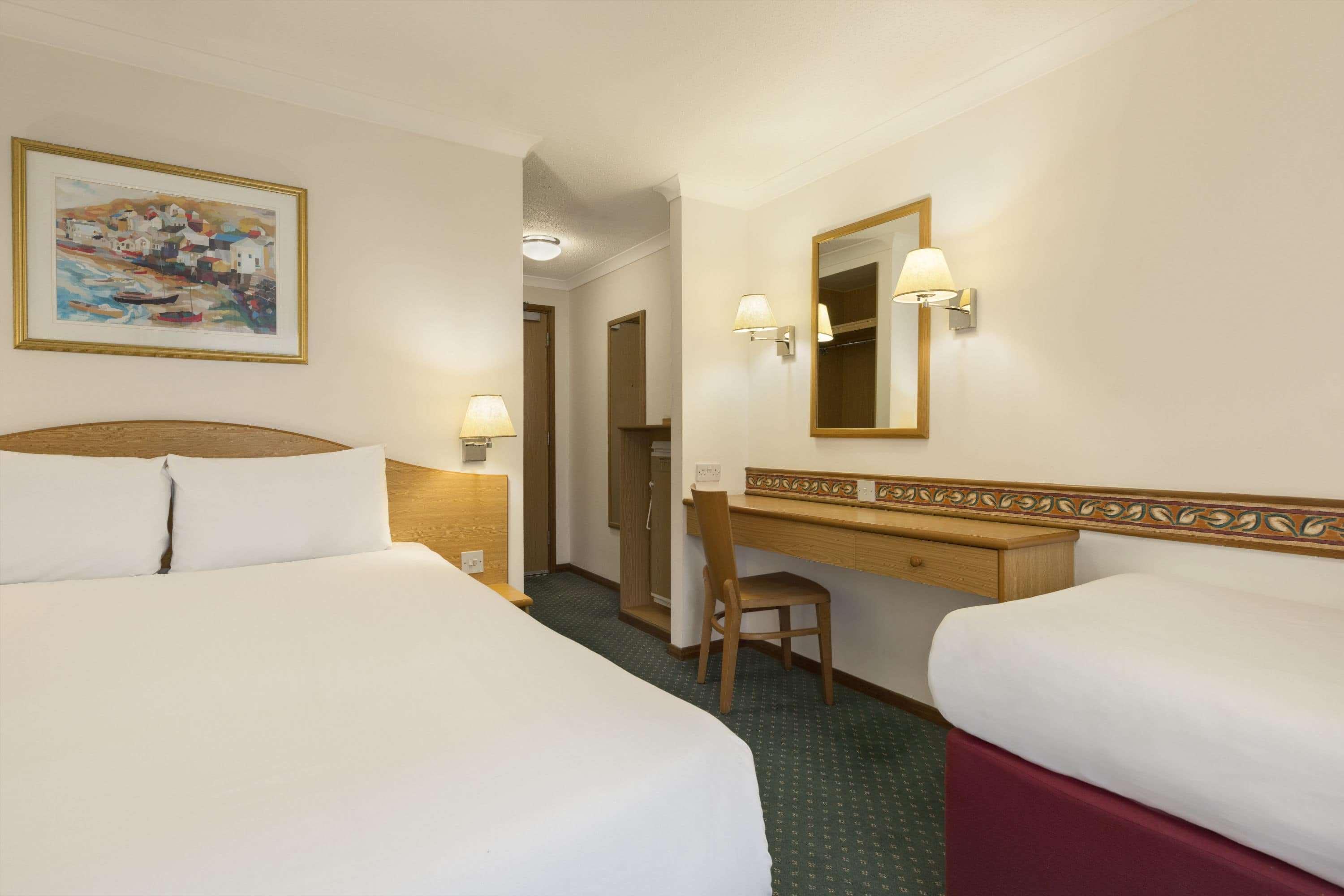 Days Inn Hotel Leicester Bagian luar foto