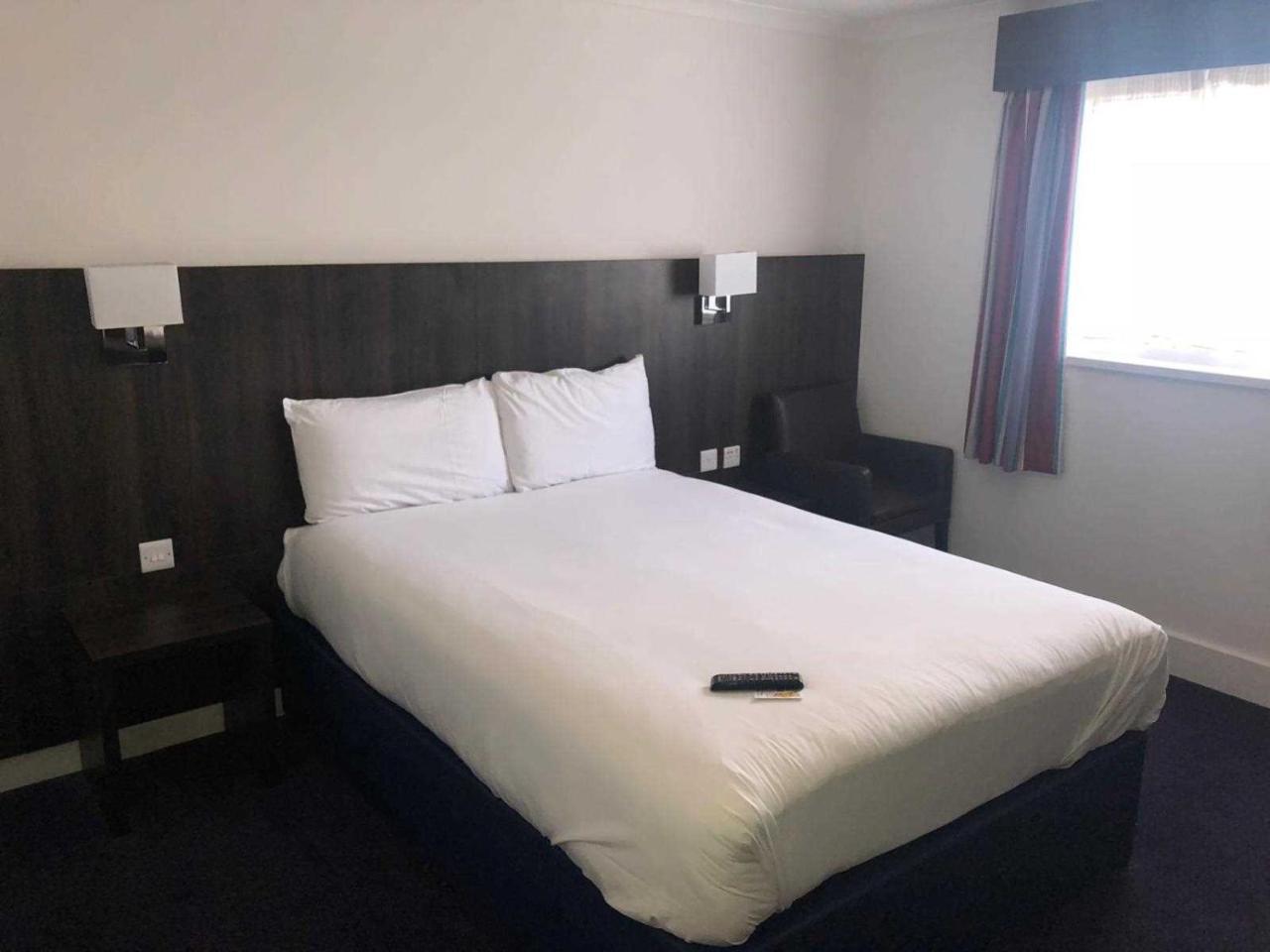 Days Inn Hotel Leicester Bagian luar foto